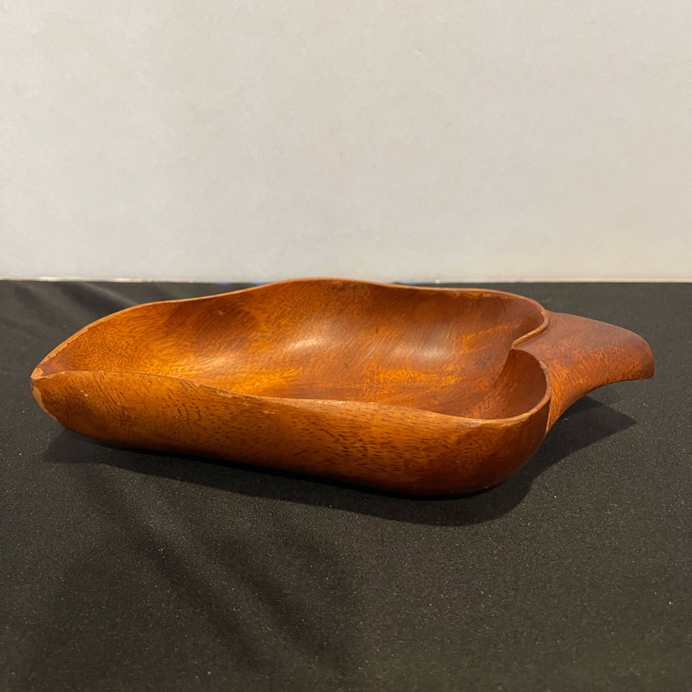 Vintage Brown Wooden Leaf Dish 1 1/2”